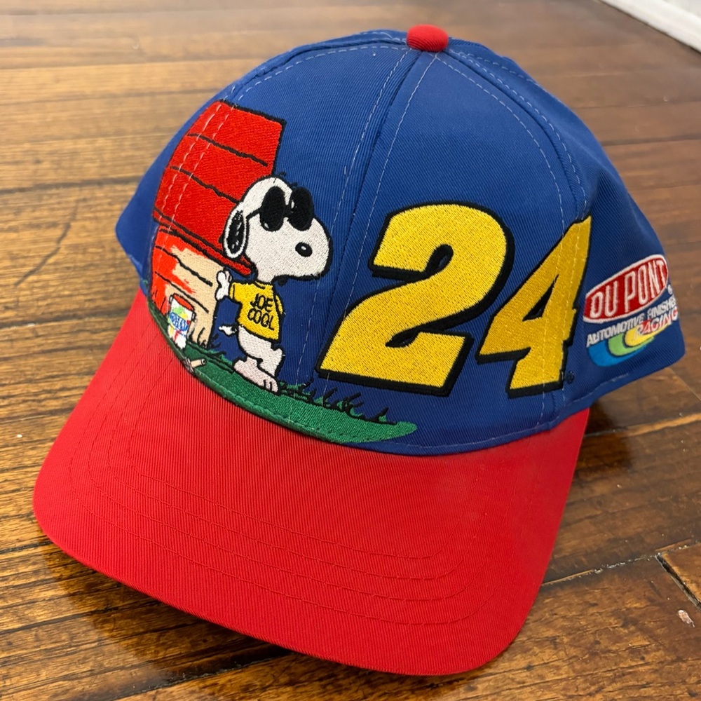 Snoopy Jeff Gordon NASCAR Peanuts HAT
